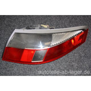 Porsche 996 Turbo GT3 Rückleuchte rot/weiß mit Kabelstrang rechts gebraucht 99663148600 99663143600 99663143601 #9109-714