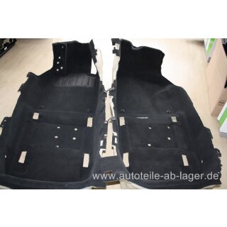 Porsche 981 Cayman 981 S Bodenbelag Teppich schwarz rechts und links Neuwertig 98155101106GDE #89978-HO4