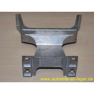 Porsche Abstützung Mittelkonsole mitte gebraucht 99755336101 #8239