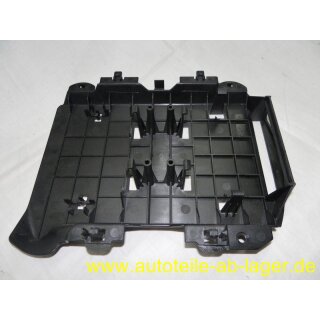 Porsche Halter für Steuergeräte Hinterwagen Einparkhilfe gebraucht 99761837101 #9137